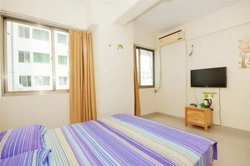 Huanyuanlanwan Holiday Hotel(花园蓝湾度假屋(三亚大东海店))