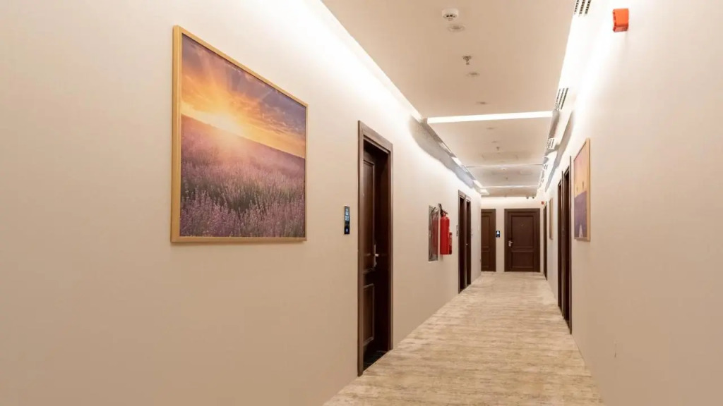 فندق ترى النزهة -Tura Hotel AlNuzha