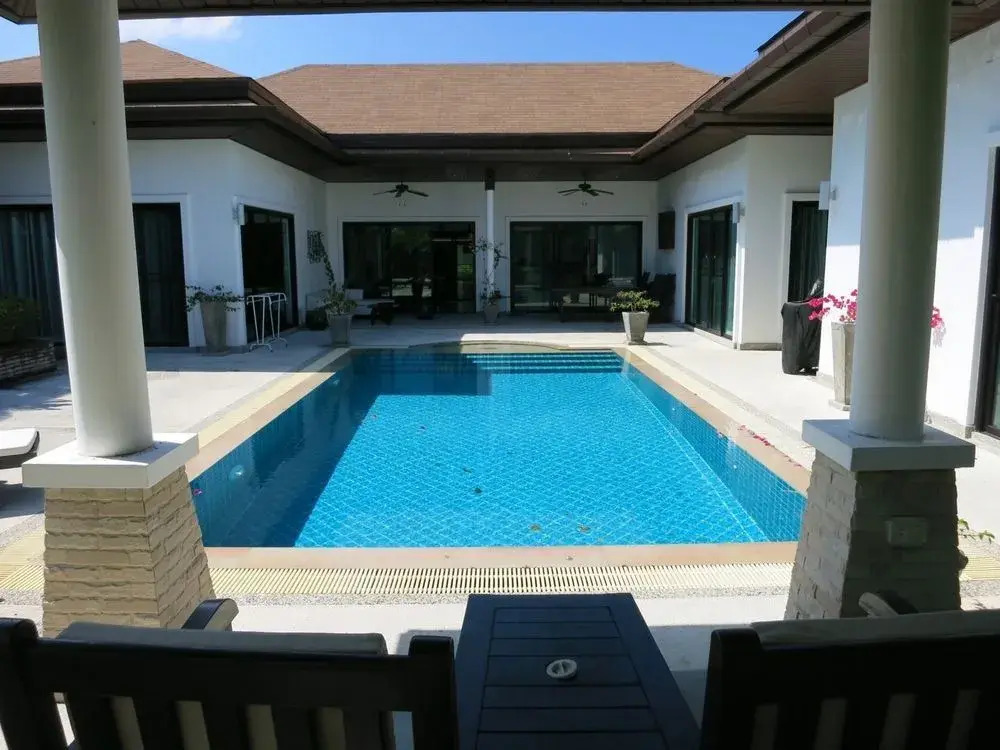 Yves Villa 3 bed pool NAI HARN