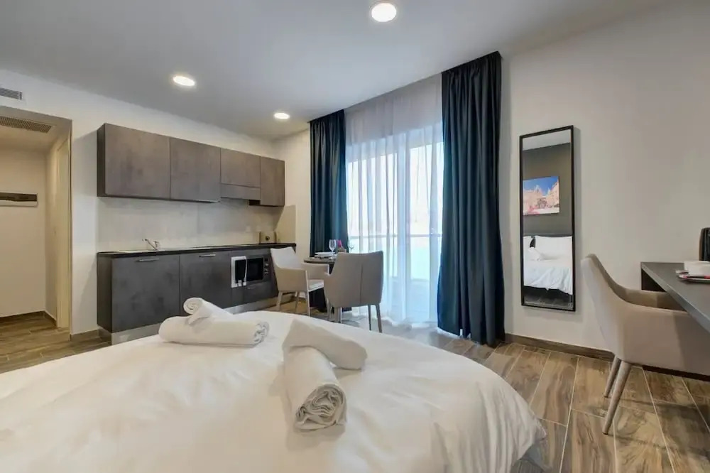 Seaview Stays