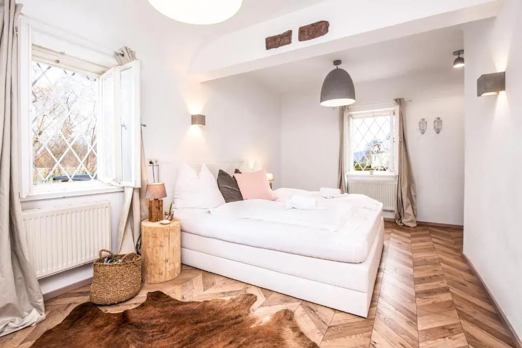 Townhouse RIVA, prime location in the city of Salzburg, 1000m2 backyard