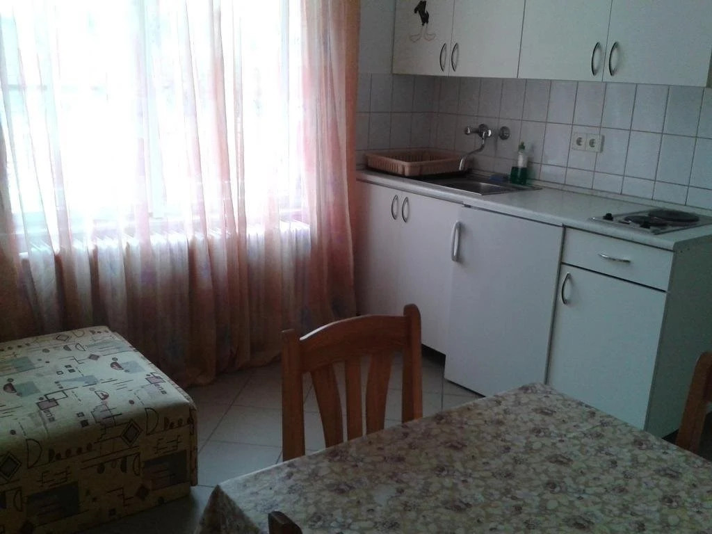 Platán Apartmanház