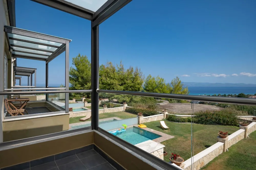 Sunny Villa Dio