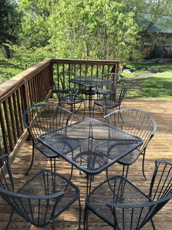 Shoreham Inn Bed & Breakfast