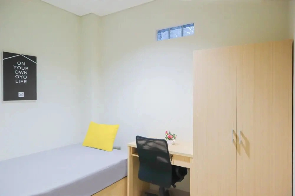 OYO Life 1830 Mandala Residence