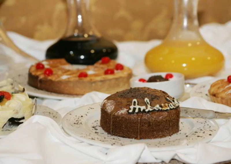 Отель Ambassador