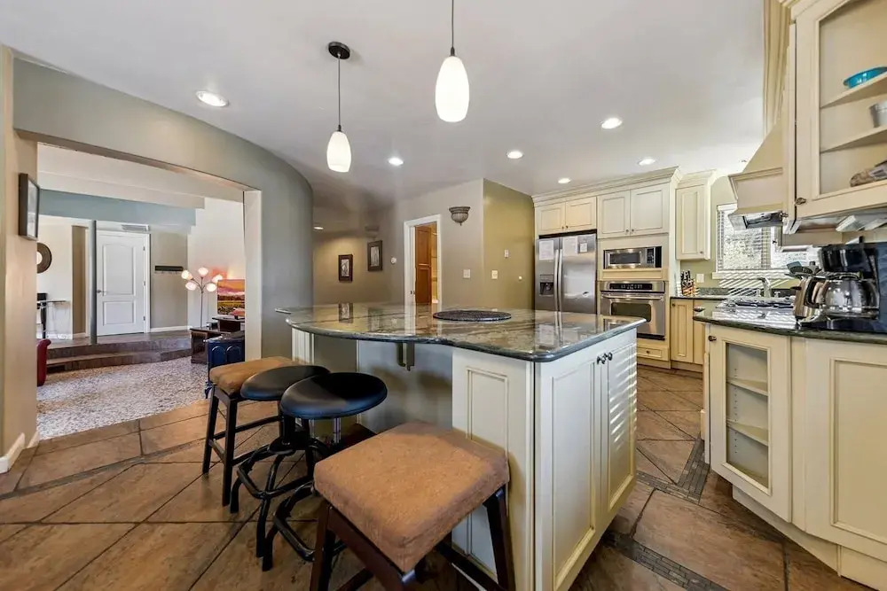 2253 Catalina Drive 4 Bedroom Home