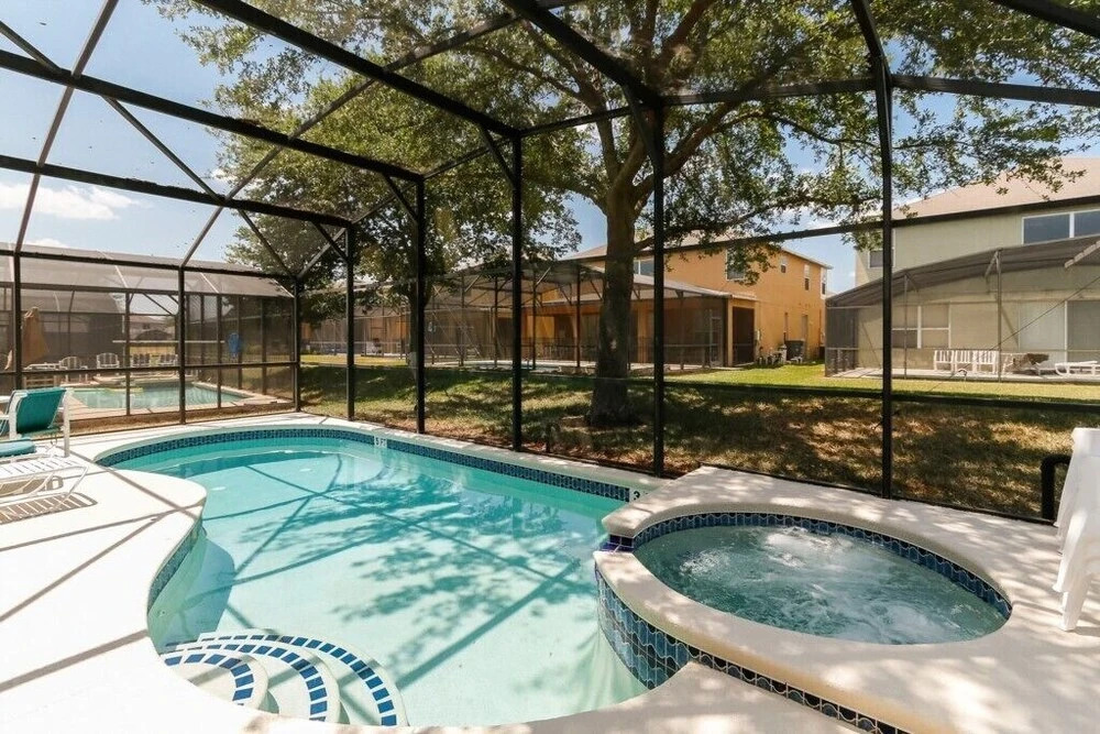 Enchanted Emerald 4 Bedroom Home by RedAwning