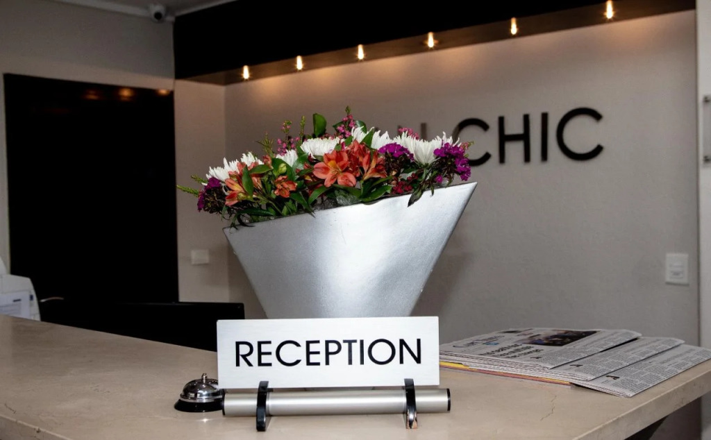 Urban Chic Boutique Hotel & Cafe