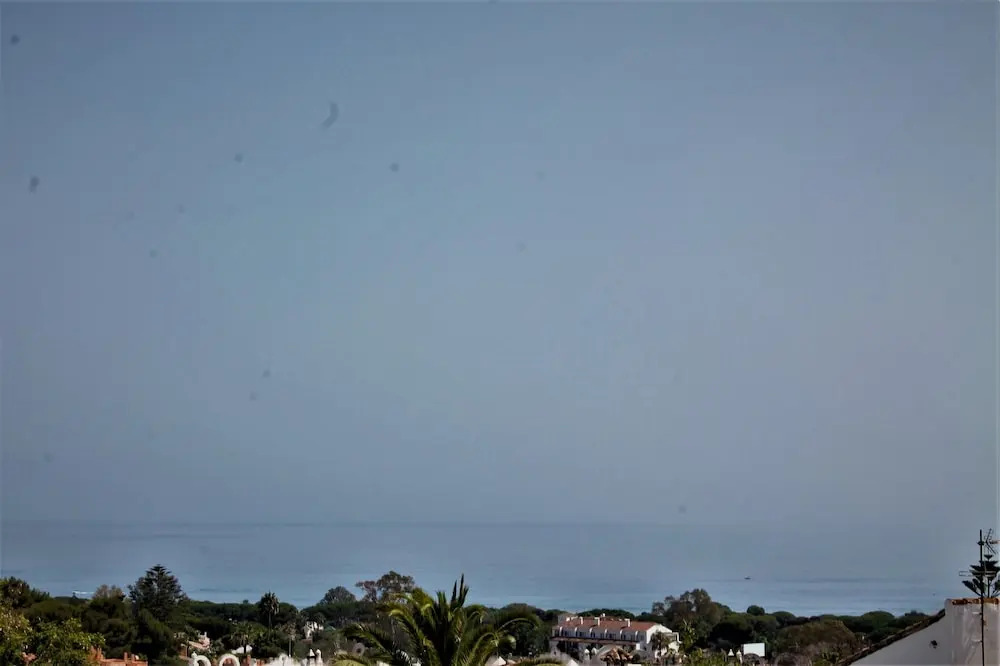 Rootop Villa - Chalet en Cabo Pino con vistas al mar, jardines y piscina
