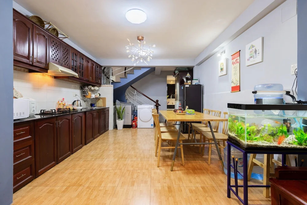 LaLa House