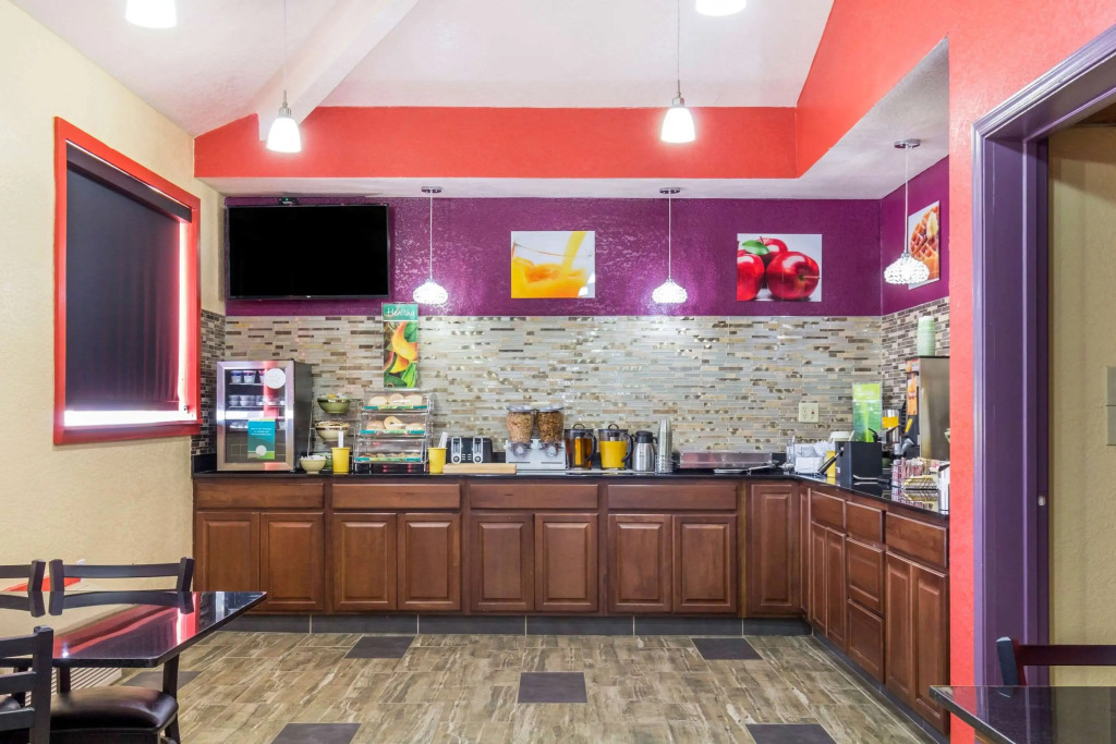 Quality Inn Lamar