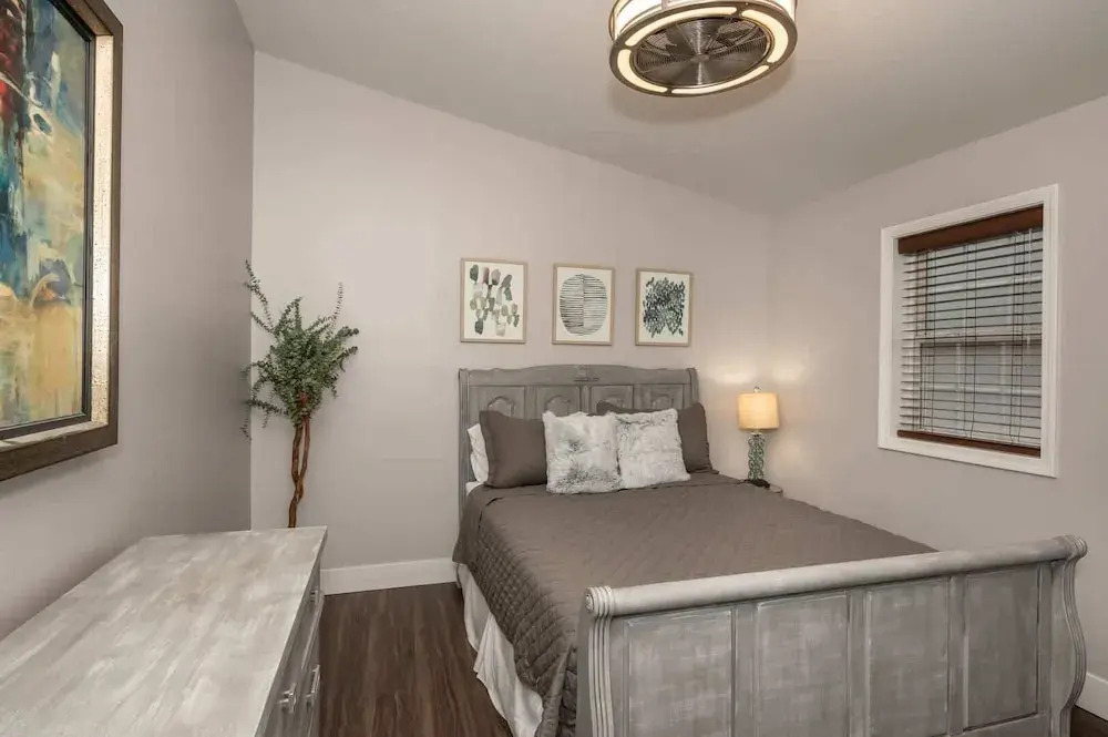 Heart of Mainstrasse Suites