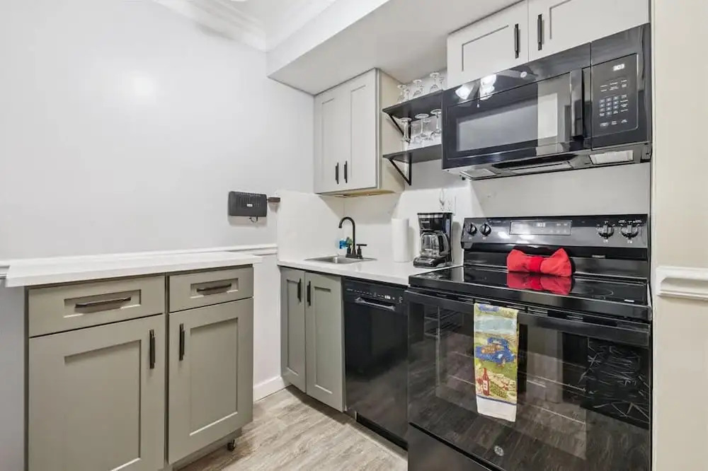 Baskins Creek 2BR Condo by Beyond Expectations With Balcony