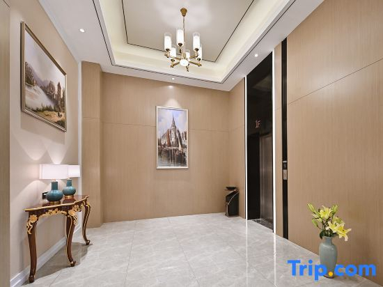 Vienna Hotel Shenzhen World Exhibition & Convention Center Shahao Metro Station Branch