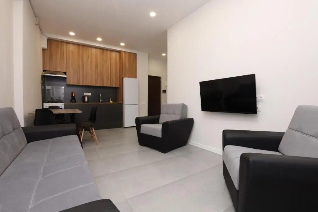 Stay Inn Apartments at Saryan Street