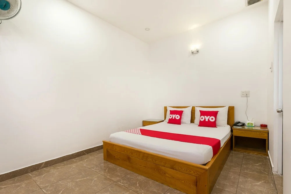 Bien Xanh 2 Hotel by OYO Rooms