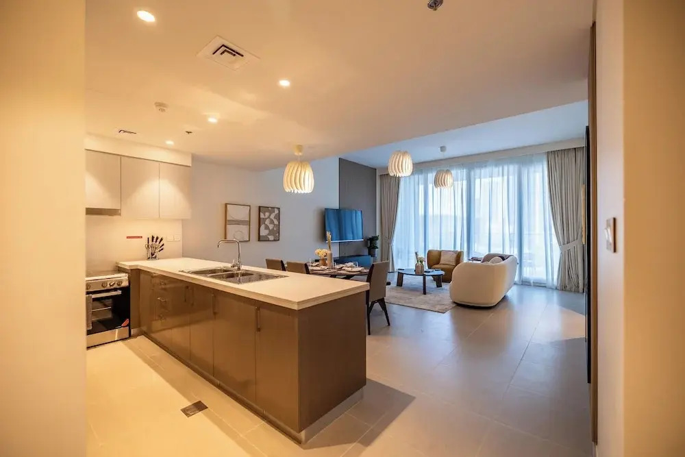 HomesGetaway-ForteDowntown 3BR MaidsRoom