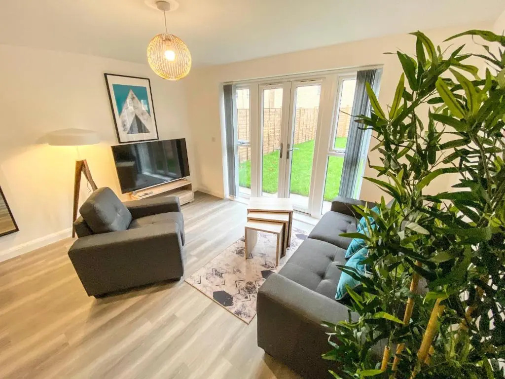 Tudors eSuites Two Bedroom House