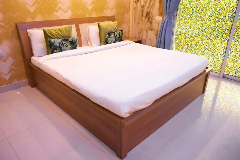 The Xen Suites