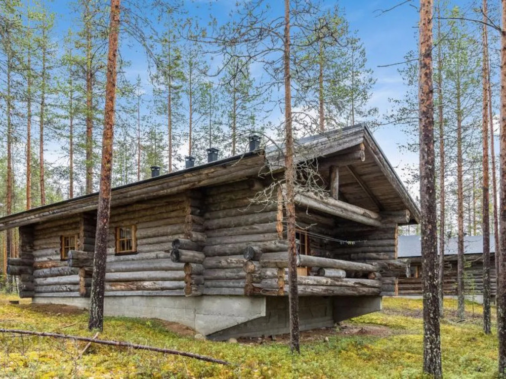 YLLäSNäKYY 7 / KARKELO