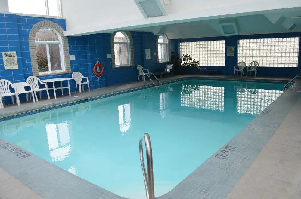 Americas Best Value Chalet Inn and Suites Niagara Falls