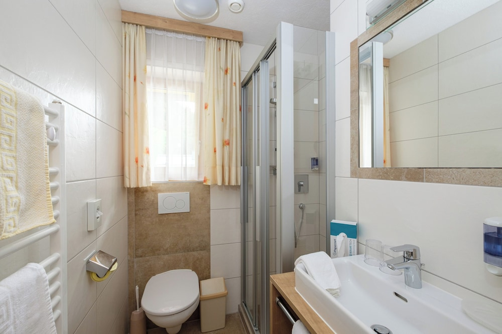 Hotel Garni DIAS - Silvretta Card Premium inklusive