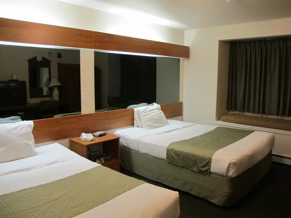 Microtel Inn & Suites Anchorage Area Eagle River