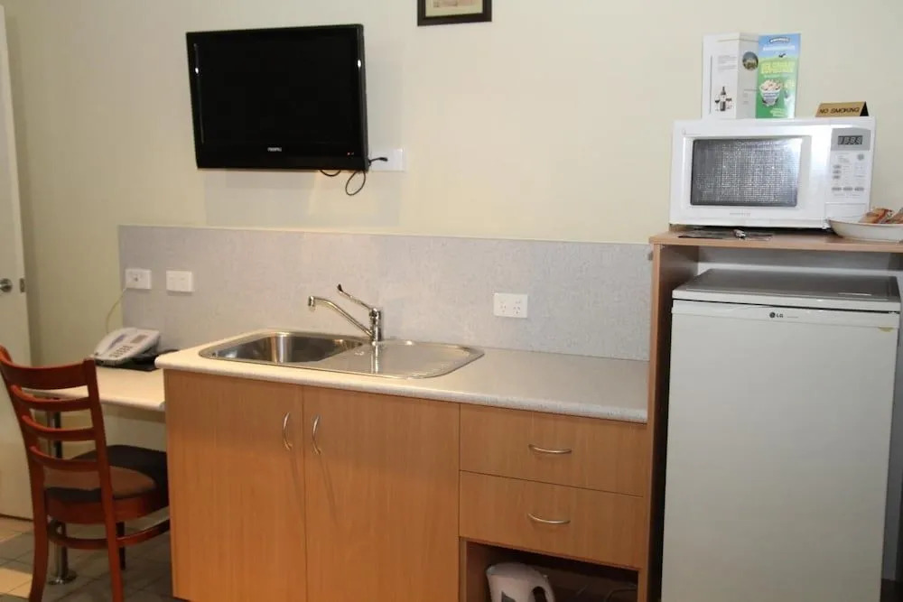 Country Roads Motor Inn Gayndah