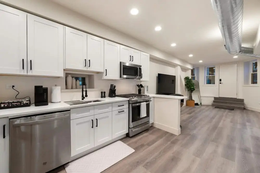 Luxury 2BR 2BA in Wicker Park