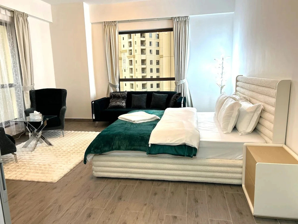 Royal Beach Residences