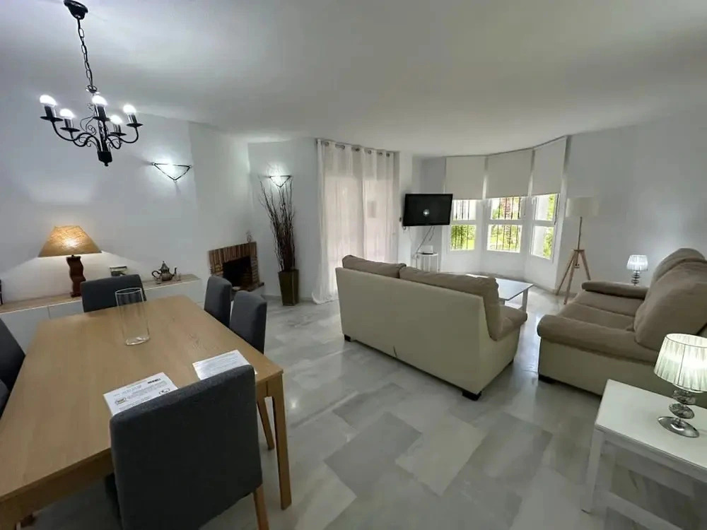 Standard 2 Bedroom Ground Floor Apartment F-3