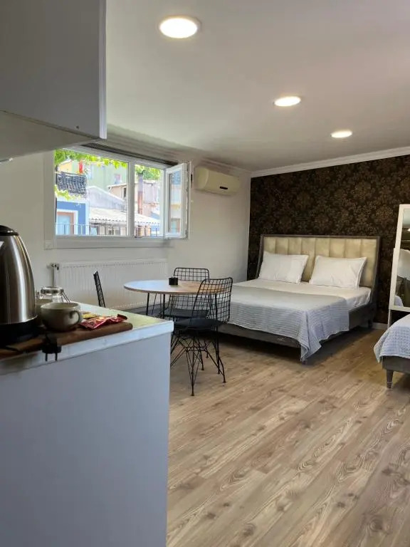 Taksim Neo Pera Suites