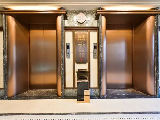 POLYVIEW Hotel