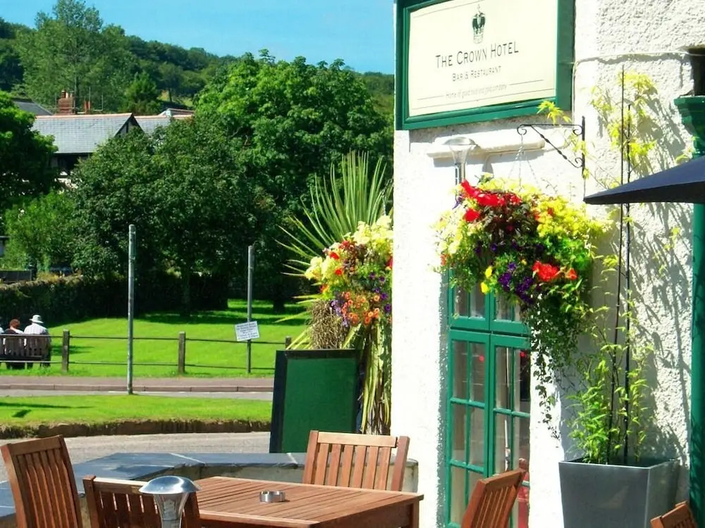 The Crown Hotel