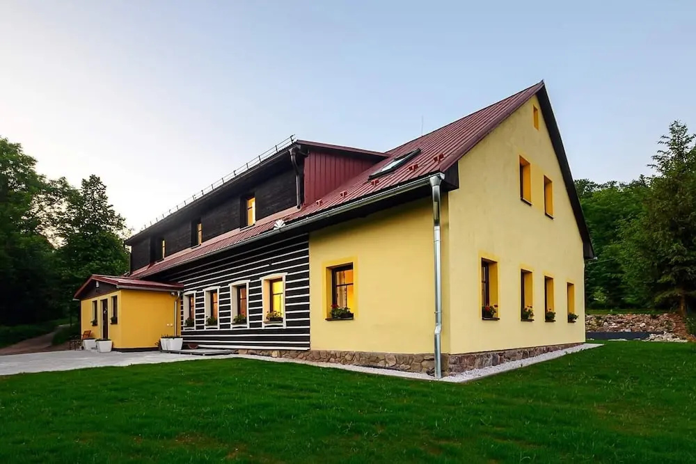 Luxe Villa in Bernartice Kkh045