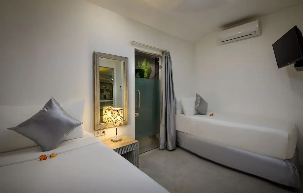 Villa Ozamiz Seminyak