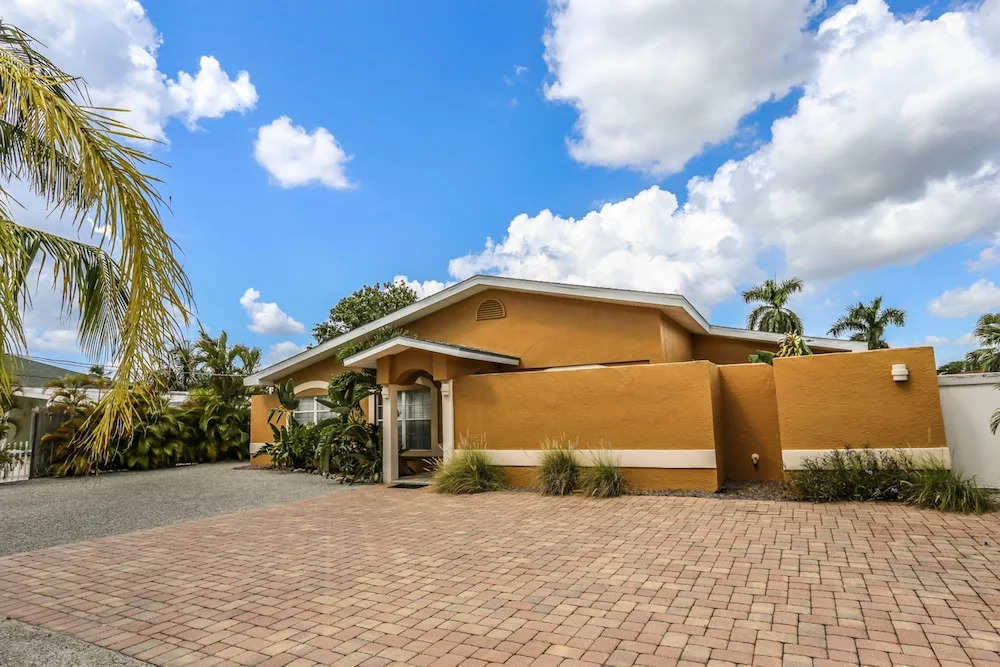 5535 Avenida Pescadora