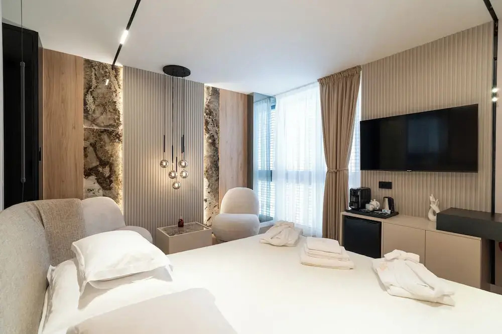 Luxury Rooms - FOR GIFT