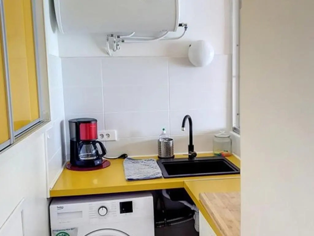 Appartement Bormes-les-Mimosas, 2 pièces, 4 personnes - FR-1-610-59