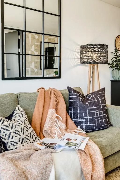 Cape Town City Holiday Apartment w Views for Days