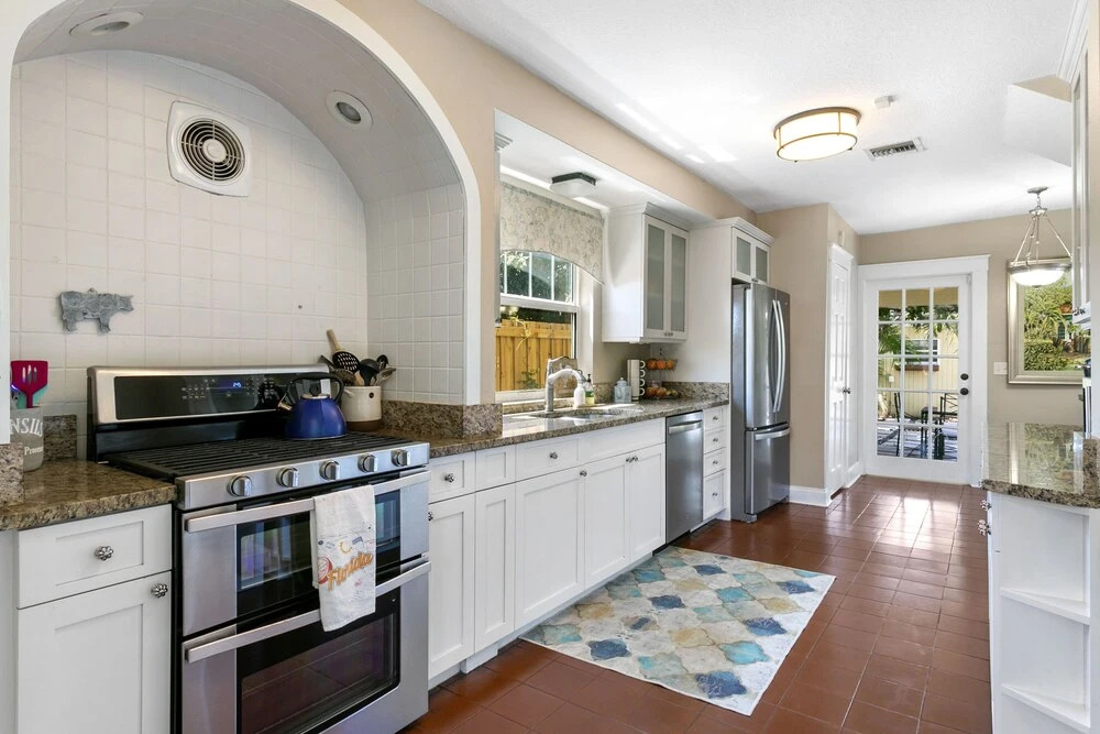 Charming Old Northwood Home ~ 3 Mi to Beach!
