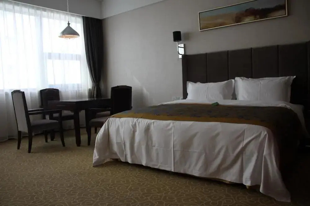Hongcheng Yuehai Hotel - Qingdao