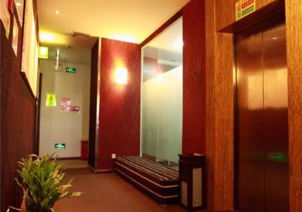 Shenzhen Lotus Hotel