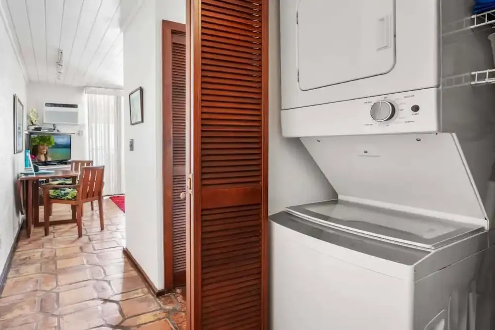 Ocean Front Deluxe Top Floor AC Concierge Included - Vrkcv