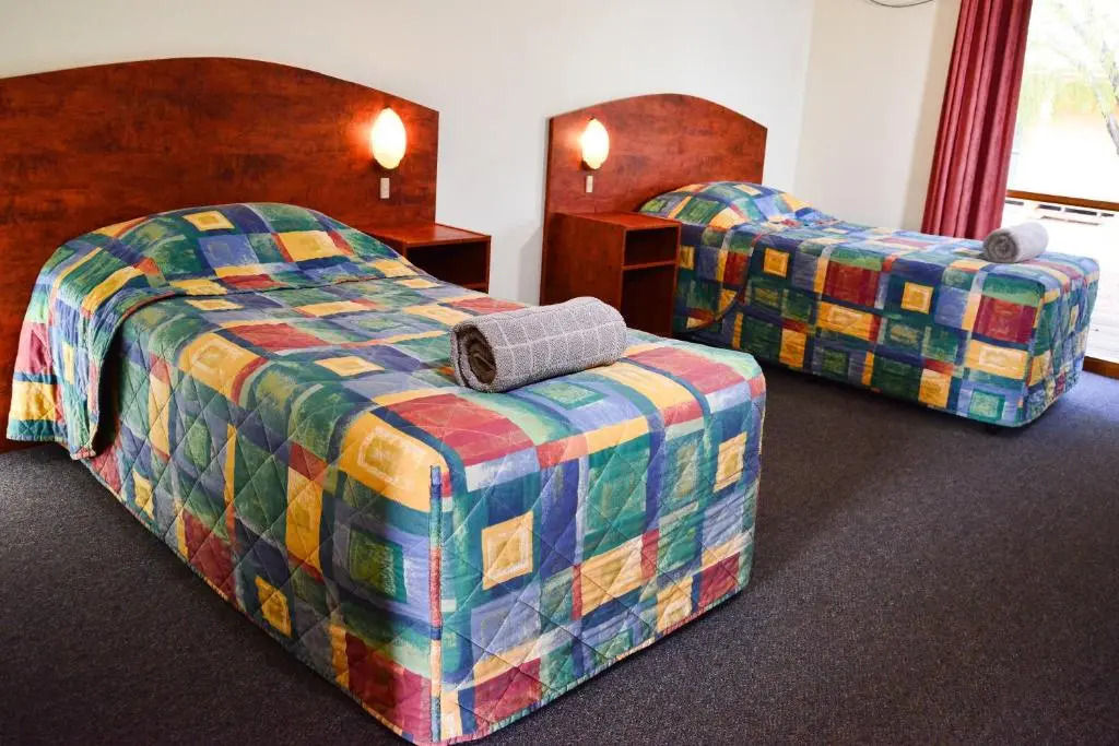 Erldunda Desert Oaks Resort