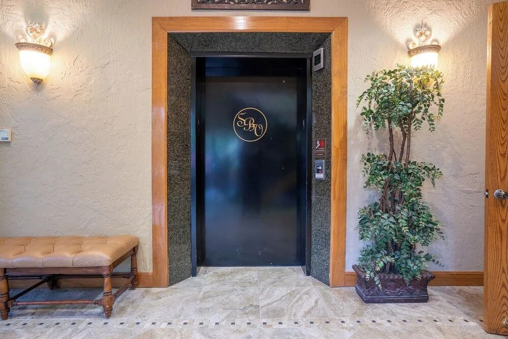 Honey Bee Inn w - Communal Amenities & More!