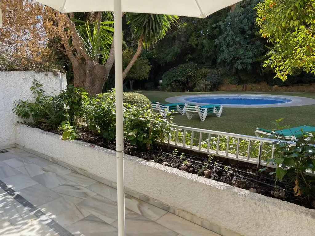 Apartamento PLANTA JARDÍN CON GRAN TERRAZA, SOLEADO 132