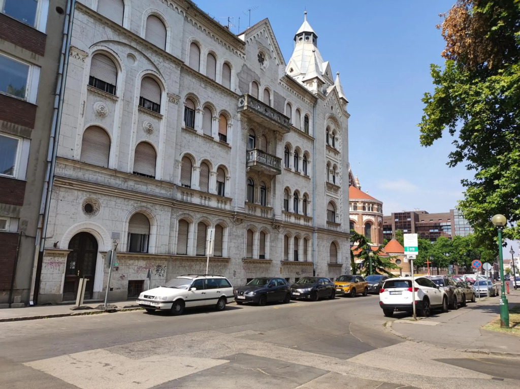 Dóm Luxus Apartman