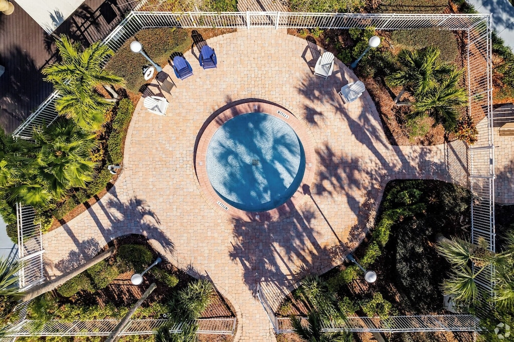 Landing Furnished Apartments Kissimmee near Disney Resort